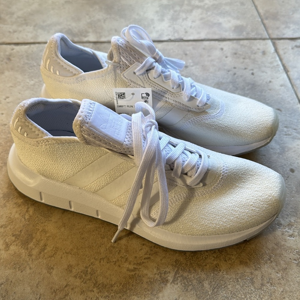 NWT Adidas running shoes